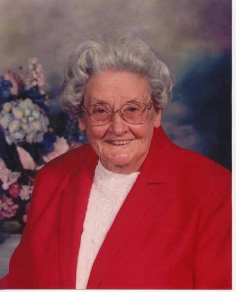 Esther Mae (Arnold)  Heydinger