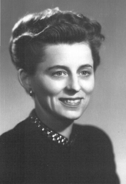 Helen (Smith)  Kinsell